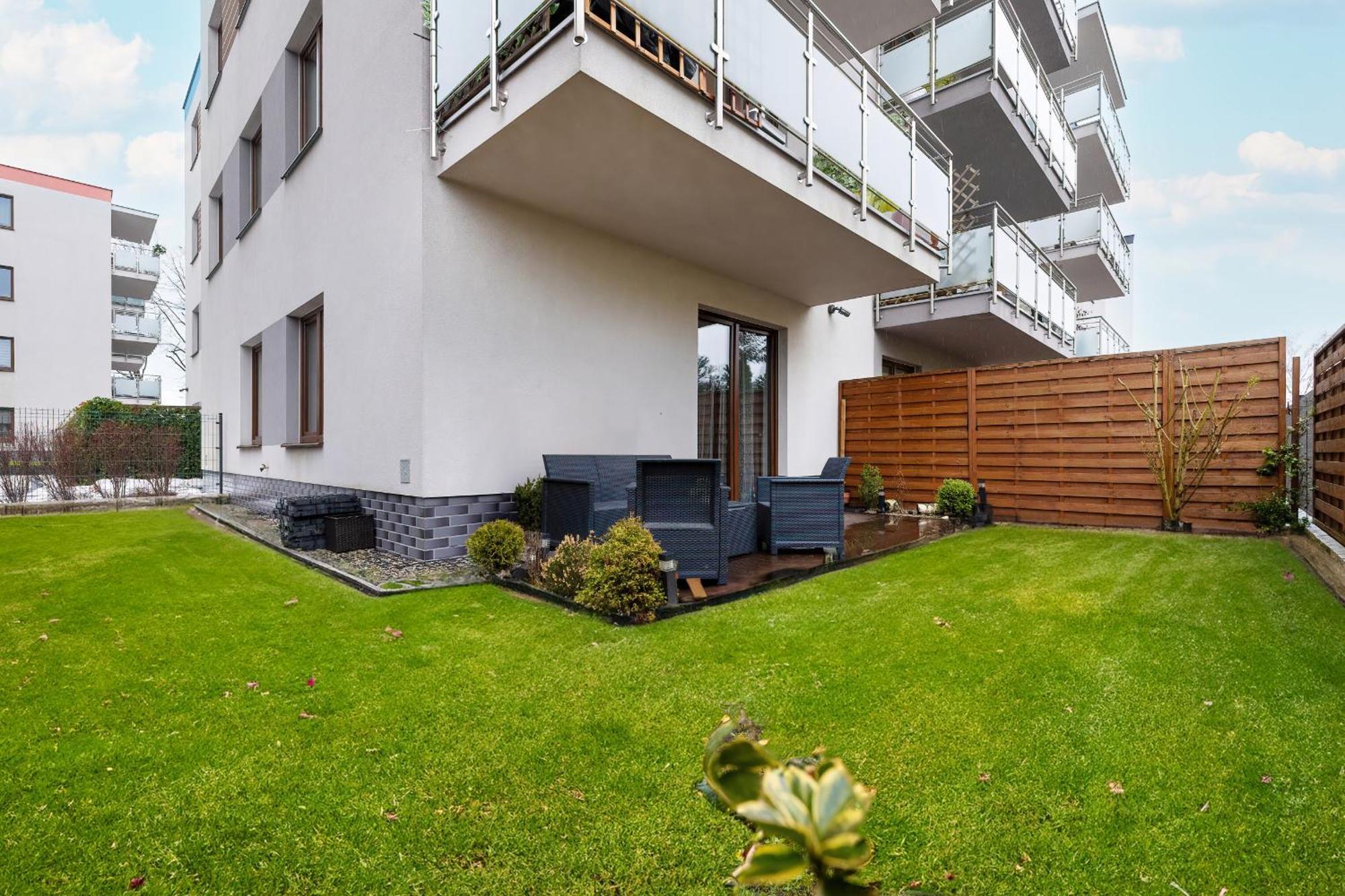 Apartment Cozy Pachonskiego With Balcony And Parking By Renters Krakow