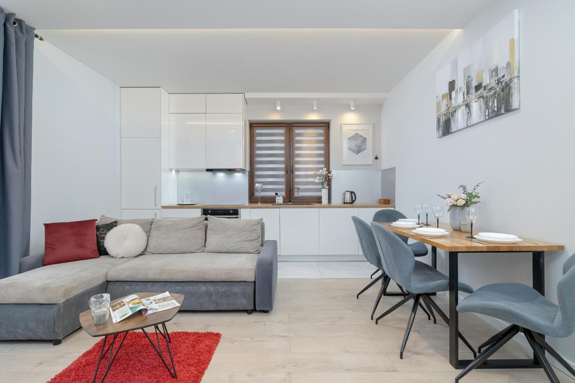 Cozy Pachonskiego With Balcony And Parking By Renters * Krakow